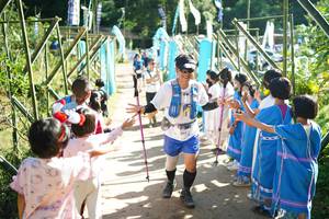 BIB: 201, 
                            <button type="button" onclick="openModal(19063800)" class="btn btn-primary btn-sm float-right btn-popup" data-toggle="modal" data-target=".modal-high-quality">
                        <i class="fas fa-shopping-cart"></i> Add to Cart
                    </button>
                                            <button type="button" onclick="isThisMe(19063800, true)" class="btn btn-success btn-sm float-right btn-popup btn-isme hidden" data-toggle="tooltip" data-placement="bottom" title="นี่คือรูปของคุณใช่ไหม คลิกที่นี่เพื่อเอาเข้าอัลบั้ม">
                        <i class="fas fa-plus"></i> Add to album
                    </button>
                    <button type="button" onclick="isThisMe(19063800, false)" class="btn btn-warning btn-sm float-right btn-popup btn-isnotme hidden">
                        <i class="fas fa-ban"></i> Remove from album
                    </button>